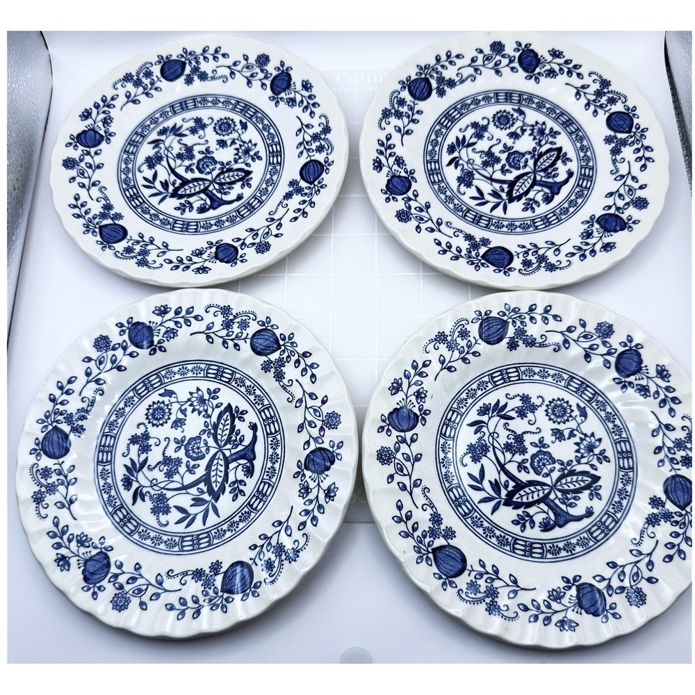 1980s Myott Meakin Blue White Onion Nordic Set of 4 Salad Plates 6-7/8" England